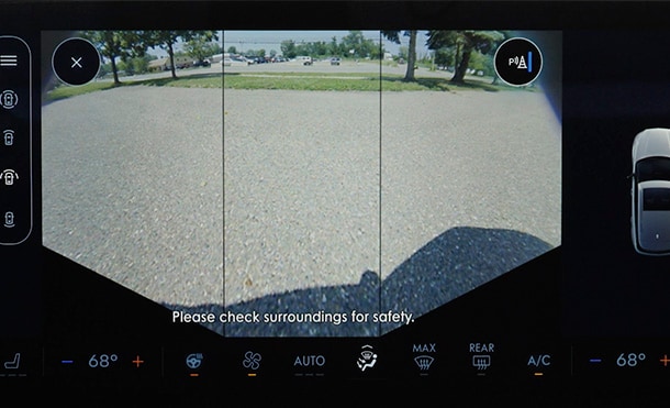 Cámara 360 en la SUV de Lujo Lincoln Corsair 2026: visión completa para una conducción segura