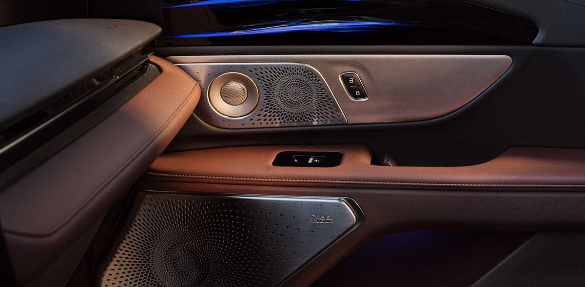 Habitáculo de Lincoln Nautilus 2026