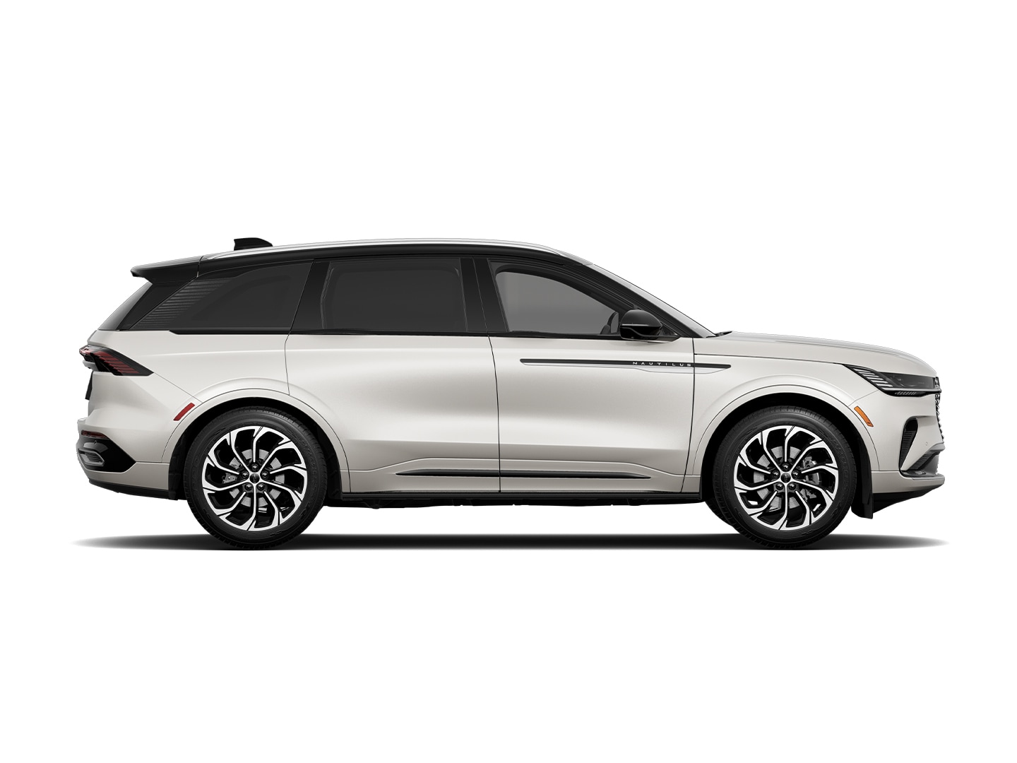 Con el plan de arrendamiento puro Lincoln Multi opción, podrás adquirir una SUV Lincoln Nautilus
