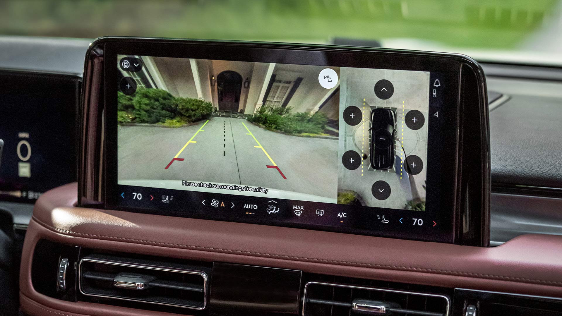Lincoln Copilot360 de SUV Aviator 2026 con cámara 360 para una mejor visión en espacios reducidos